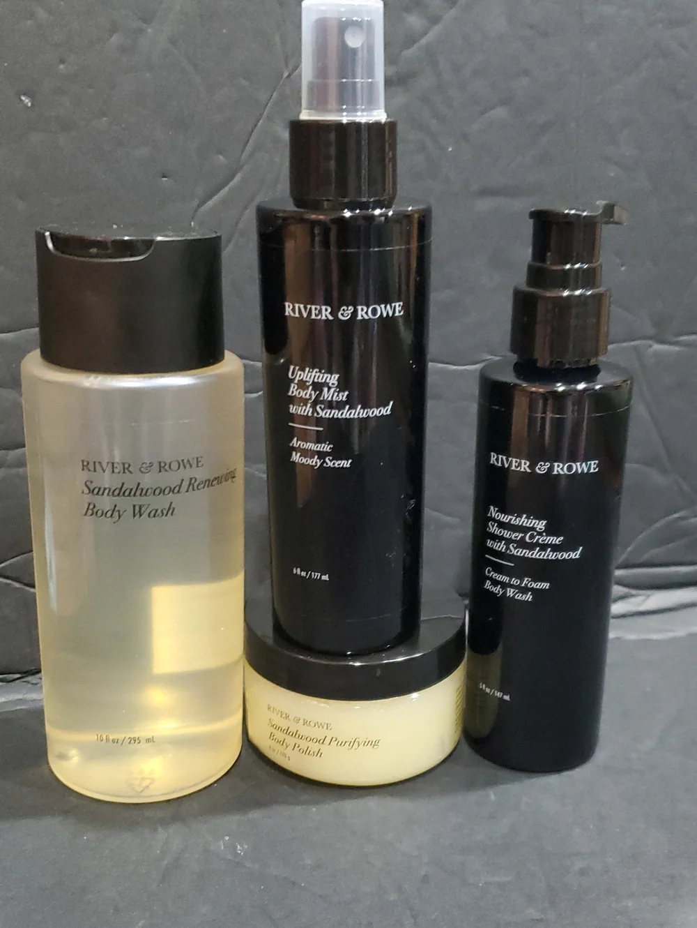 4piece nourishing Sandalwood infused skincare set brand new